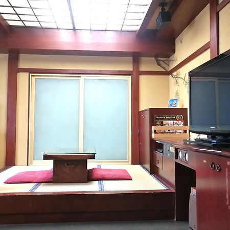 Hotel Tsukinoakari月燈 姫路城隣 (Adults Only) Himeji Zewnętrze zdjęcie