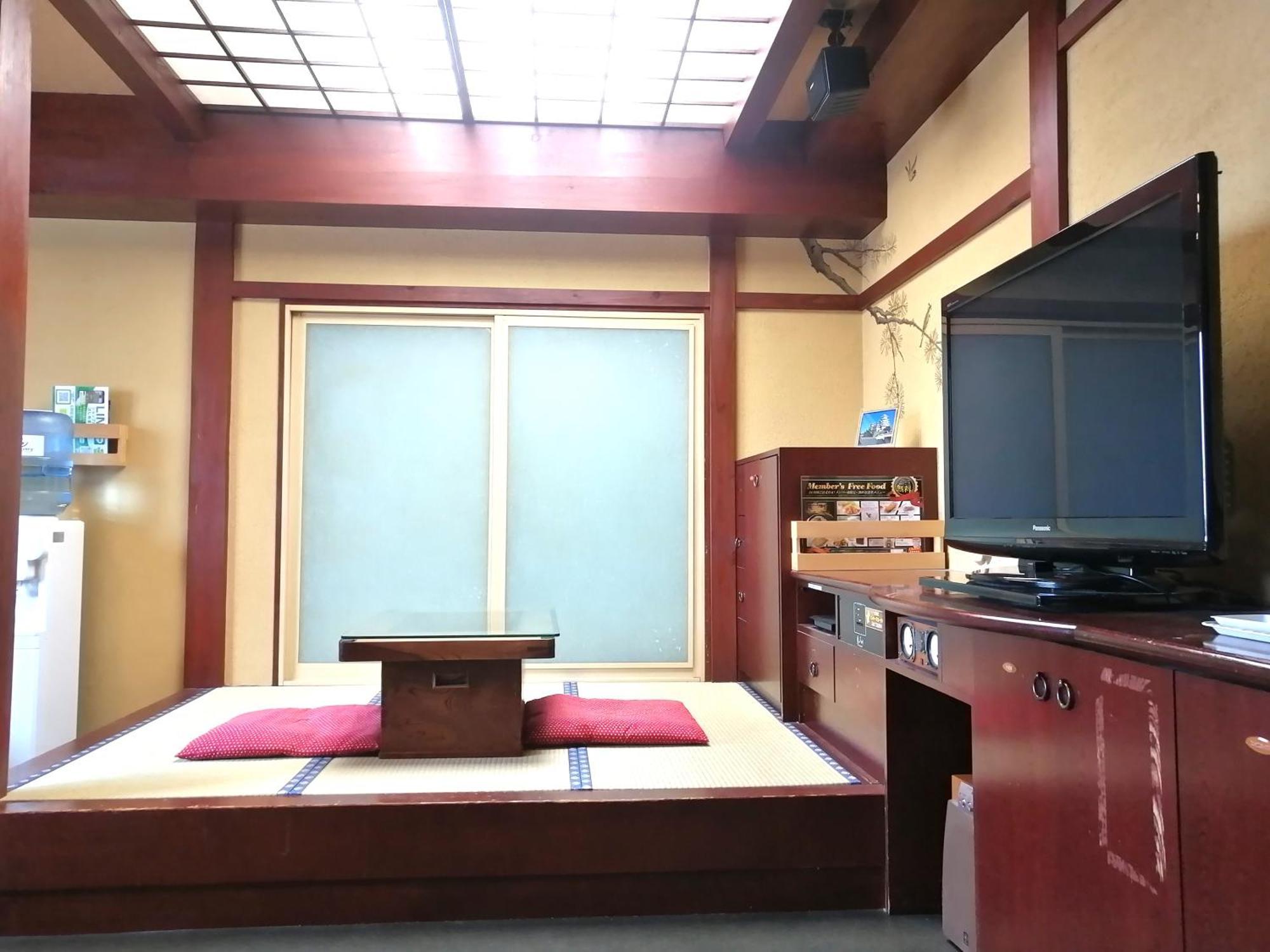 Hotel Tsukinoakari月燈 姫路城隣 (Adults Only) Himeji Zewnętrze zdjęcie